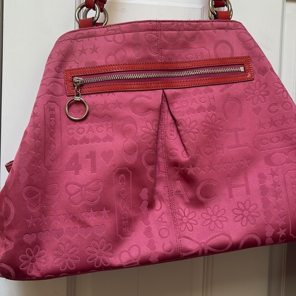 Coach Pink poppy Shoulder Bag 2010 GUC 12”x15” - Picture 13 of 17